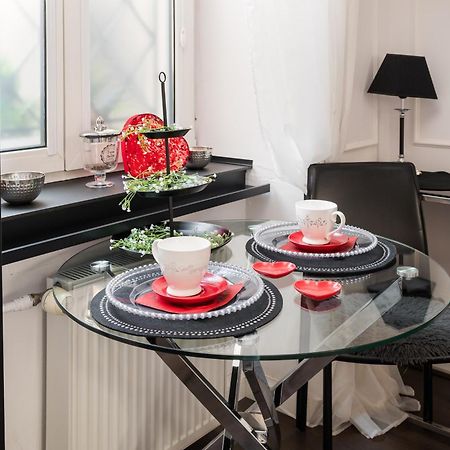 Premium Apart Varsovia Alice 2 Екстериор снимка