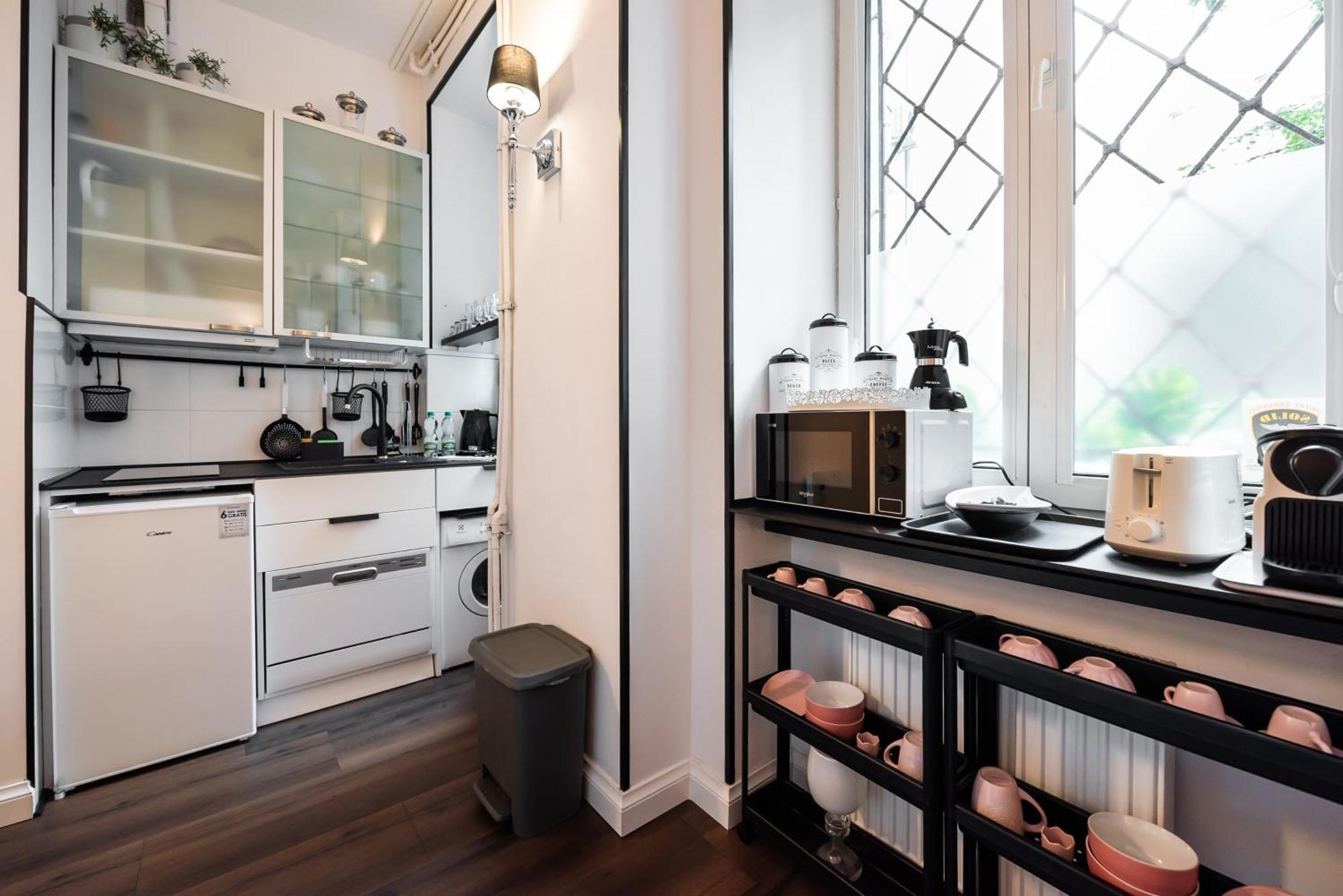 Premium Apart Varsovia Alice 2 Екстериор снимка